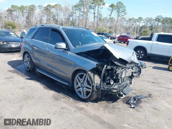 2013 Mercedes-Benz M ML 63 AMG with VIN 4JGDA7EB9DA155725, listed as a IAAI auction lot 41502675 with 64,849 mi miles. Bid and sale history available at carsss.com. Image 1.