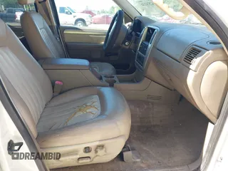2003 Mercury Mountaineer Convenience with VIN 4M2DU86W83ZJ17187, listed as a IAAI auction lot 42534330 with 224,357 mi miles and . Bid and sale history available at DreamBid. Image 5.