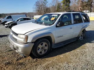 2003 Chevrolet TrailBlazer LTZ with VIN 1GNDT13S832260691, listed as a Copart auction lot 85911284 with 140,993 mi miles and Salvage Title. Bid and sale history available at DreamBid. Image 1.