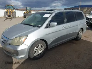 2005 Honda Odyssey TOURING with VIN 5FNRL38855B035443, listed as a IAAI auction lot 41748539 with 1 mi miles. Bid and sale history available at carsss.com. Image 16.