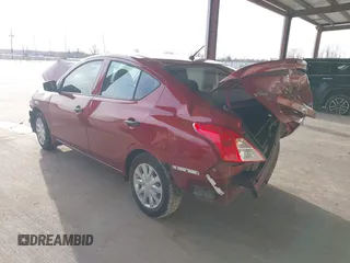 2016 Nissan Versa SV with VIN 3N1CN7AP8GL820880, listed as a IAAI auction lot 41478070 with 1 mi miles. Bid and sale history available at carsss.com. Image 3.