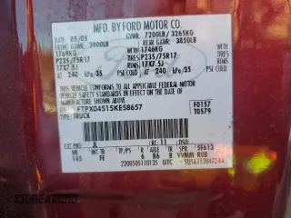 2005 Ford F-150 XLT z VIN 1FTPX04515KE58657, wystawiony jako Copart lot #45487545 z przebiegiem 220 464 mil mil oraz Czysty tytuł • Clean title. Historia ofert i sprzedaży dostępna na DreamBid. Obrazek 13.