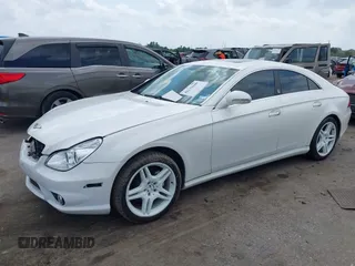 2006 Mercedes-Benz CLS 500 с VIN WDDDJ75X26A062201, выставлен на аукционе IAAI как лот 42121649 с пробегом 153 951 миль миль и . История ставок и продаж доступна на DreamBid. Изображение 17.