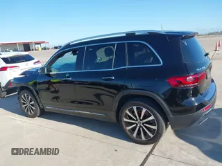 2023 Mercedes-Benz GLB 250 z VIN W1N4M4GB7PW265227, wystawiony jako IAAI lot #41863342 z przebiegiem 31 452 mil mil oraz . Historia ofert i sprzedaży dostępna na DreamBid. Obrazek 14.