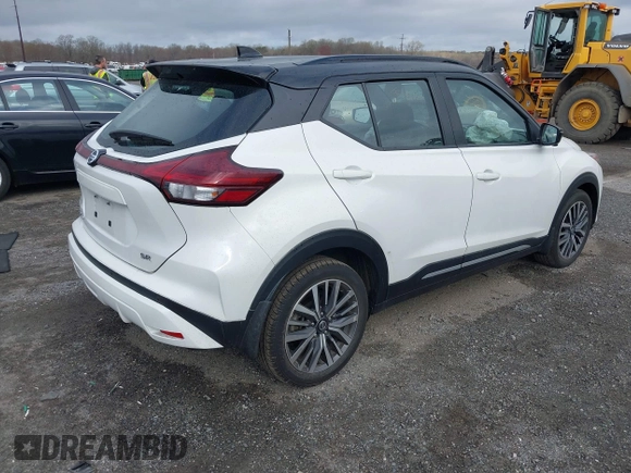 2021 Nissan Kicks SR z VIN 3N1CP5DV2ML492750, wystawiony jako IAAI lot #41918321 z przebiegiem 40 634 mil mil oraz . Historia ofert i sprzedaży dostępna na DreamBid. Obrazek 4.