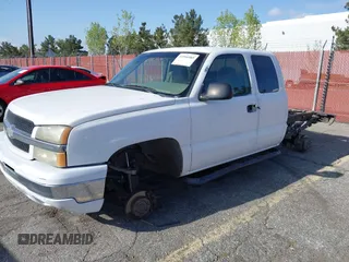 2003 Chevrolet Silverado 1500 LT with VIN 2GCEK19T031248177, listed as a IAAI auction lot 41956985 with 393,889 mi miles. Bid and sale history available at carsss.com. Image 17.
