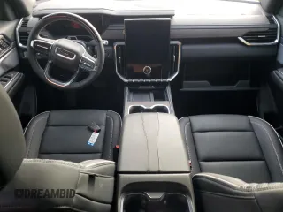 2024 GMC Acadia FWD Denali z VIN 1GKENLKS4RJ209535, wystawiony jako Copart lot #45480725 z przebiegiem Nie podano mil oraz Szkoda całkowita • Salvage title. Historia ofert i sprzedaży dostępna na DreamBid. Obrazek 8.