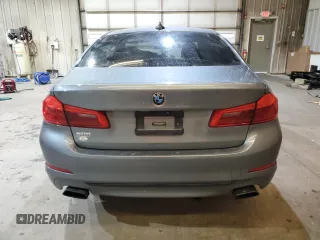 2019 BMW 5 Series 540i xDrive with VIN WBAJE7C55KWW05568, listed as a Copart auction lot 42807505 with 58,611 mi miles and Salvage Title. Bid and sale history available at carsss.com. Image 6.