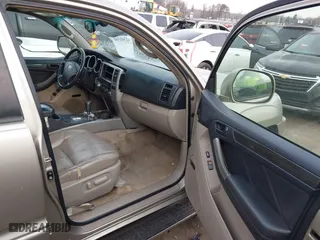 2004 Toyota 4Runner Limited with VIN JTEBU17R140041553, listed as a IAAI auction lot 41346360 with 1 mi miles. Bid and sale history available at carsss.com. Image 5.