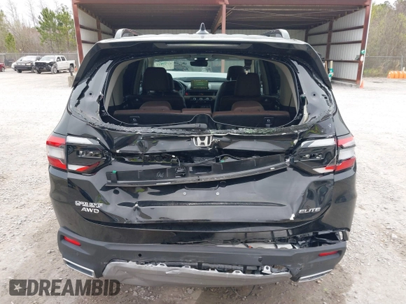 2024 Honda Pilot Elite with VIN 5FNYG1H87RB035776, listed as a IAAI auction lot 41721644 with 14,697 mi miles. Bid and sale history available at carsss.com. Image 16.
