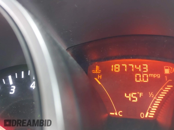 2012 Nissan Juke SL z VIN JN8AF5MVXCT128033, wystawiony jako IAAI lot #42035384 z przebiegiem 187 743 mil mil oraz . Historia ofert i sprzedaży dostępna na DreamBid. Obrazek 15.