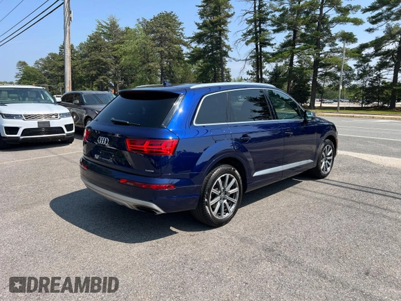 2019 Audi Q7 Premium Plus with VIN WA1LAAF75KD041511, listed as a Copart auction lot 61382725 with 165,707 mi miles and Clean title. Bid and sale history available at DreamBid. Image 4.