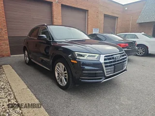 2019 Audi Q5 Premium Plus with VIN WA1BNAFY5K2083360, listed as a Copart auction lot 52040605 with 36,850 mi miles and Salvage Title. Bid and sale history available at carsss.com. Image 1.
