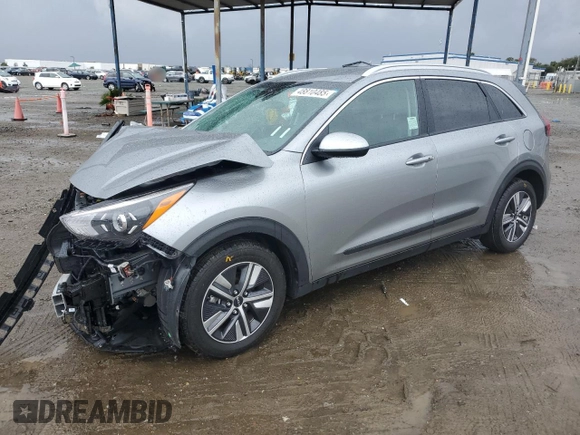 2022 Kia Niro LXS with VIN KNDCB3LC1N5541356, listed as a Copart auction lot 48810485 with 27,120 mi miles and Salvage Title. Bid and sale history available at carsss.com. Image 1.