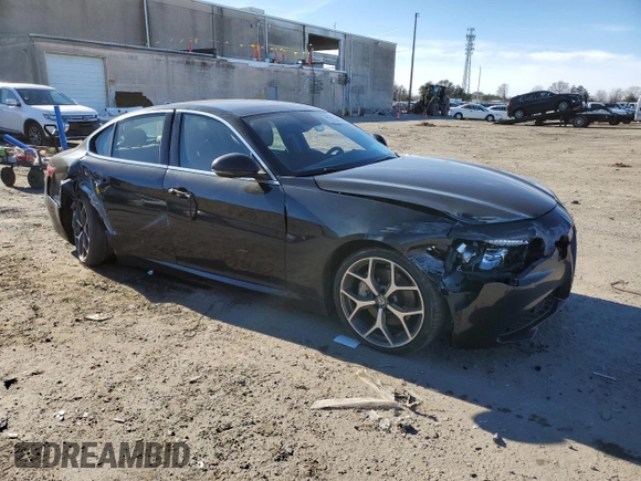 2019 Alfa Romeo Giulia with VIN ZARFANAN6K7605588, listed as a Copart auction lot 37003413 with 51,843 mi miles. Bid and sale history available at carsss.com. Image 4.