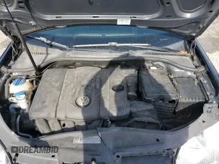2010 Volkswagen Jetta Limited Edition z VIN 3VWAX7AJ7AM157665, wystawiony jako Copart lot #57994085 z przebiegiem 115 108 mil mil oraz Szkoda całkowita • Salvage title. Historia ofert i sprzedaży dostępna na DreamBid. Obrazek 11.