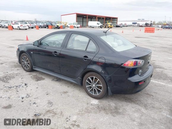 2015 Mitsubishi Lancer SE with VIN JA32V2FW2FU002303, listed as a IAAI auction lot 41927592 with 32,444 mi miles. Bid and sale history available at carsss.com. Image 3.