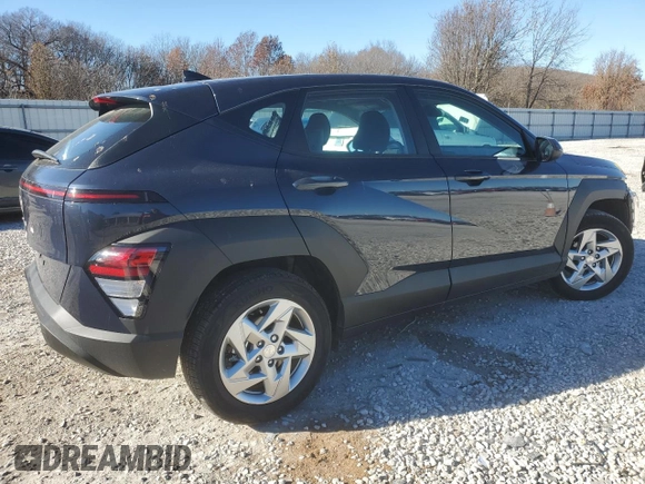 2024 Hyundai Kona SE with VIN KM8HA3AB3RU140045, listed as a Copart auction lot 83650394 with 3,378 mi miles and Salvage Title. Bid and sale history available at carsss.com. Image 3.