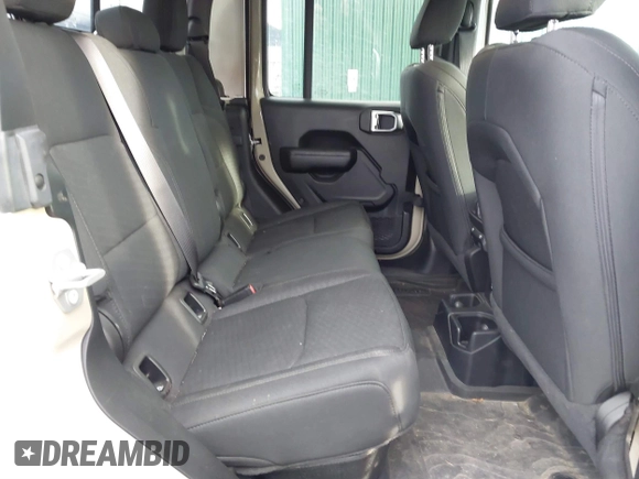 2020 Jeep Gladiator Sport S с VIN 1C6JJTAG0LL207187, выставлен на аукционе IAAI как лот 41559361 с пробегом 36 236 миль миль и . История ставок и продаж доступна на DreamBid. Изображение 8.
