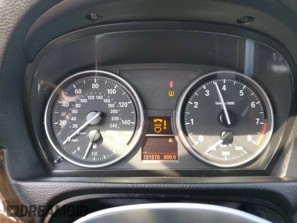 2008 BMW 3 Series 335xi with VIN WBAVD53538A252648, listed as a Copart auction lot 63469105 with 191,576 mi miles and Salvage title. Bid and sale history available at DreamBid. Image 9.