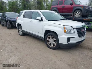 2017 GMC Terrain SLE with VIN 2GKALMEK8H6336810, listed as a IAAI auction lot 42035684 with 98,333 mi miles. Bid and sale history available at carsss.com. Image 1.
