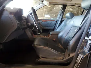 2000 Mercedes-Benz E with VIN WDBJF70G3YA960670, listed as a Copart auction lot 85757784 with Not Provided miles and Salvage Title. Bid and sale history available at DreamBid. Image 7.