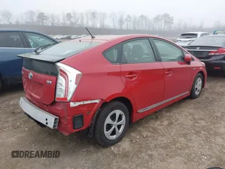 2015 Toyota Prius Four with VIN JTDKN3DU8F0456197, listed as a IAAI auction lot 41884023 with 8,510 mi miles. Bid and sale history available at carsss.com. Image 4.