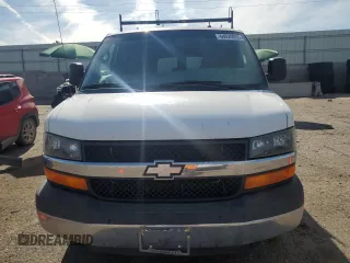 2015 Chevrolet Express Passenger 1LT with VIN 1GAZGYFG4F1173795, listed as a Copart auction lot 64620035 with Not provided miles and Clean title. Bid and sale history available at DreamBid. Image 5.