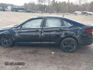 2023 Volkswagen Jetta SE z VIN 3VW7M7BU1PM039129, wystawiony jako IAAI lot #41905547 z przebiegiem 20 188 mil mil oraz . Historia ofert i sprzedaży dostępna na DreamBid. Obrazek 15.