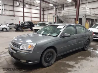 2004 Chevrolet Malibu LT with VIN 1G1ZU54884F204047, listed as a IAAI auction lot 41735285 with 104,781 mi miles. Bid and sale history available at carsss.com. Image 2.