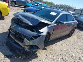 2021 Mercedes-Benz A 220 z VIN W1K3G4FB9MJ305107, wystawiony jako IAAI lot #42017175 z przebiegiem 40 256 mil mil oraz . Historia ofert i sprzedaży dostępna na DreamBid. Obrazek 18.