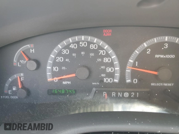 2003 Ford F-150 XL with VIN 1FTRF17W83NA54398, listed as a Copart auction lot 58680304 with 164,874 mi miles and Salvage Title. Bid and sale history available at DreamBid. Image 9.