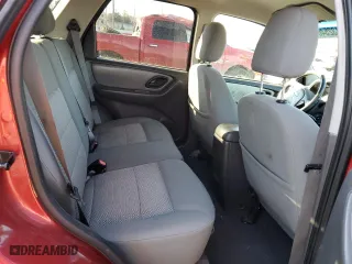 2005 Ford Escape XLT with VIN 1FMYU03165KB93273, listed as a Copart auction lot 43254685 with 252,446 mi miles and Salvage Title. Bid and sale history available at carsss.com. Image 10.