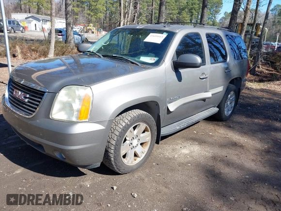 2007 GMC Yukon SLT with VIN 1GKFC13047J120430, listed as a IAAI auction lot 41659513 with 260,289 mi miles. Bid and sale history available at carsss.com. Image 2.