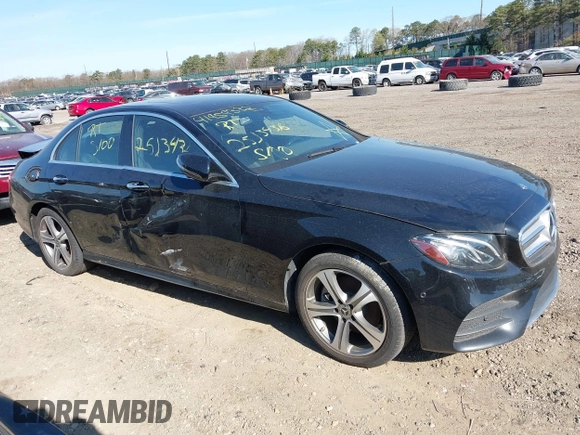 2016 Mercedes-Benz C 300 Luxury with VIN 55SWF4KB4GU146426, listed as a IAAI auction lot 41959337 with Not Provided miles and . Bid and sale history available at DreamBid. Image 12.