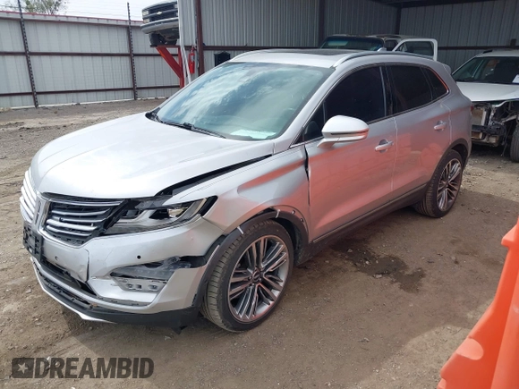 2015 Lincoln MKC with VIN 5LMTJ2AH8FUJ23341, listed as a IAAI auction lot 41828159 with 103,562 mi miles. Bid and sale history available at carsss.com. Image 2.