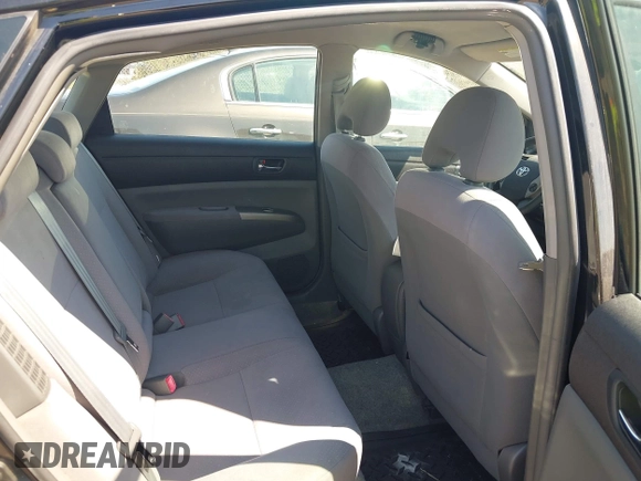 2007 Toyota Prius with VIN JTDKB20U777623022, listed as a IAAI auction lot 42117454 with 194,663 mi miles. Bid and sale history available at carsss.com. Image 8.