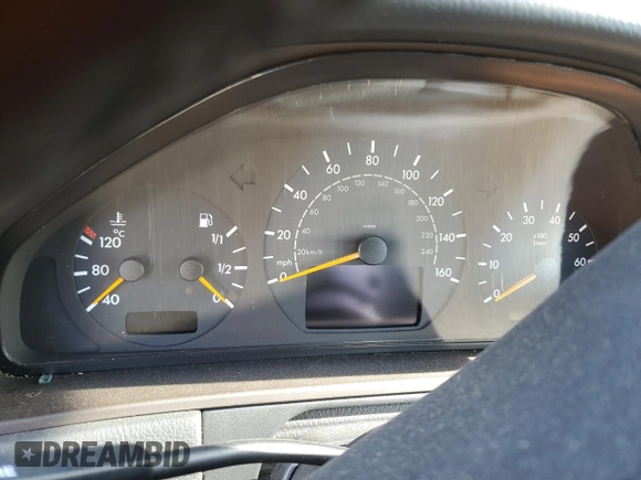 2002 Mercedes-Benz E 320 with VIN WDBJF65J02B485124, listed as a Copart auction lot 49955445 with Not Provided miles and Non Repairable. Bid and sale history available at DreamBid. Image 9.