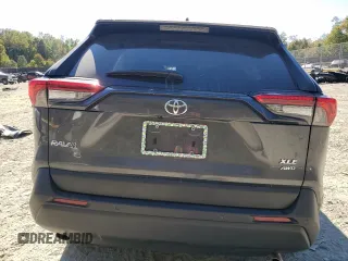 2023 Toyota RAV4 XLE Premium with VIN 2T3A1RFV4PW343764, listed as a Copart auction lot 76499994 with 0 mi miles and Salvage Title. Bid and sale history available at carsss.com. Image 6.