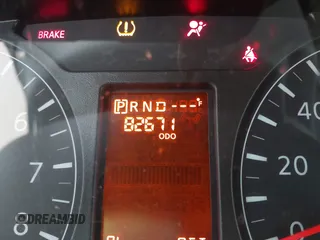 2021 Nissan NV Cargo SV z VIN 1N6BF0KYXMN805682, wystawiony jako IAAI lot #42152216 z przebiegiem 82 671 mil mil oraz . Historia ofert i sprzedaży dostępna na DreamBid. Obrazek 15.