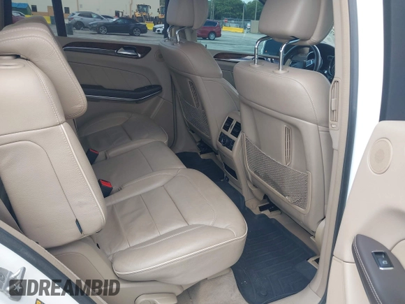 2014 Mercedes-Benz GL-Class GL 450 with VIN 4JGDF7CE0EA298157, listed as a IAAI auction lot 42094478 with 202,424 mi miles. Bid and sale history available at carsss.com. Image 8.
