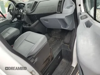 2015 Ford Transit Cargo с VIN 1FTNR1CM2FKA52758, выставлен на аукционе Copart как лот 57888505 с пробегом 65 529 миль миль и Списание • Salvage title. История ставок и продаж доступна на DreamBid. Изображение 8.