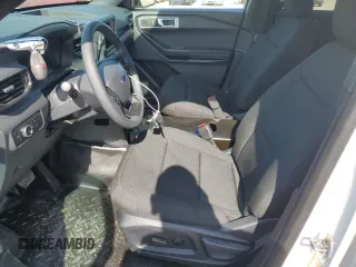 2025 Ford Explorer with VIN 1FM5K8AC8SGA31834, listed as a Copart auction lot 55948345 with 56 mi miles and Salvage title. Bid and sale history available at DreamBid. Image 7.