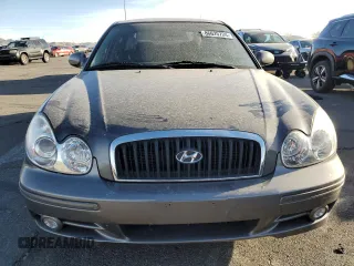 2002 Hyundai Sonata with VIN KMHWF25S32A527229, listed as a Copart auction lot 86625724 with 71,042 mi miles and Clean Title. Bid and sale history available at carsss.com. Image 5.