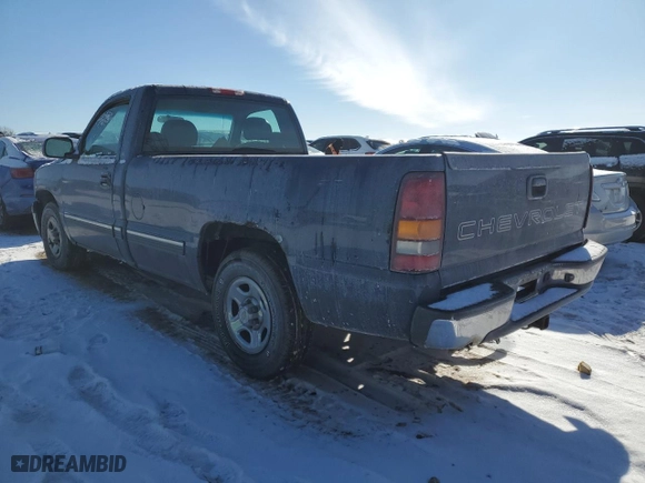 2002 Chevrolet Silverado 1500 LS with VIN 1GCEC14V12Z218522, listed as a Copart auction lot 42241785 with 171,966 mi miles and Salvage Title. Bid and sale history available at carsss.com. Image 2.