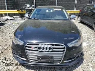 2013 Audi S6 Prestige with VIN WAUJ2AFC3DN091390, listed as a Copart auction lot 68110024 with 147,389 mi miles and Salvage Title. Bid and sale history available at carsss.com. Image 5.