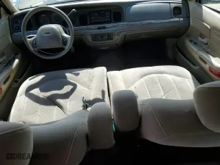 2000 Ford Crown Victoria with VIN 2FAFP73W0YX127395, listed as a Copart auction lot 72442494 with 123,999 mi miles and Salvage Title. Bid and sale history available at carsss.com. Image 8.