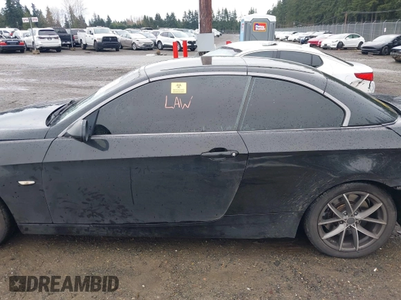 2008 BMW 3 Series 335i with VIN WBAWL73548P178589, listed as a IAAI auction lot 41873183 with Not Provided miles and . Bid and sale history available at carsss.com. Image 14.