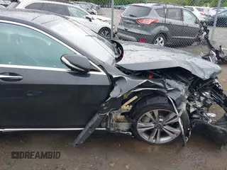2019 Mercedes-Benz S 450 z VIN WDDUG6EB5KA463880, wystawiony jako IAAI lot #42230868 z przebiegiem 42 589 mil mil oraz . Historia ofert i sprzedaży dostępna na DreamBid. Obrazek 18.