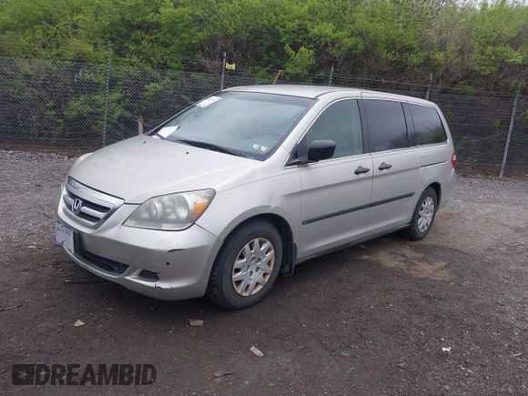 2005 Honda Odyssey LX with VIN 5FNRL38255B085979, listed as a IAAI auction lot 41971745 with 161,170 mi miles. Bid and sale history available at carsss.com. Image 2.